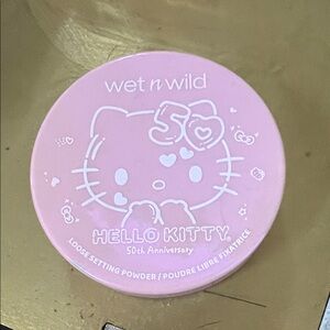 Wet n Wild Hello Kitty 50th Anniversary Pink Setting Powder